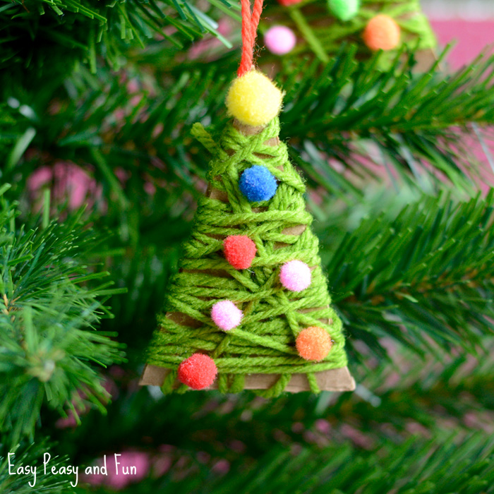 yarn-wraped-christmas-ornament-craft-for-kids
