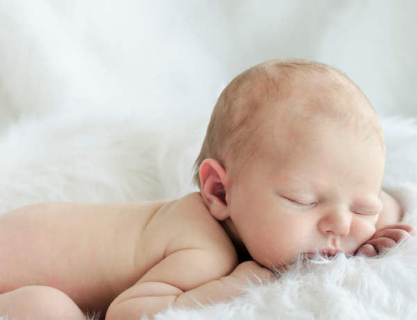 10 best sleep posts to help mom survive the newborn stage