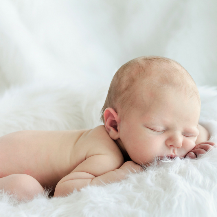10 best sleep posts to help mom survive the newborn stage
